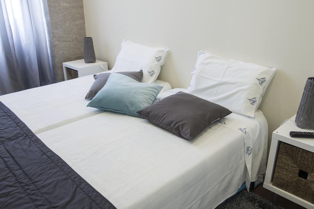 Apartamento Com 2 Quartos E Vista Oceano أوفار المظهر الخارجي الصورة